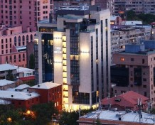 Opera Suite Hotel